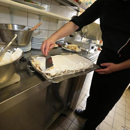 La Locanda Ristorante Pizzeria Garni Ohlstadt Zewnętrze zdjęcie