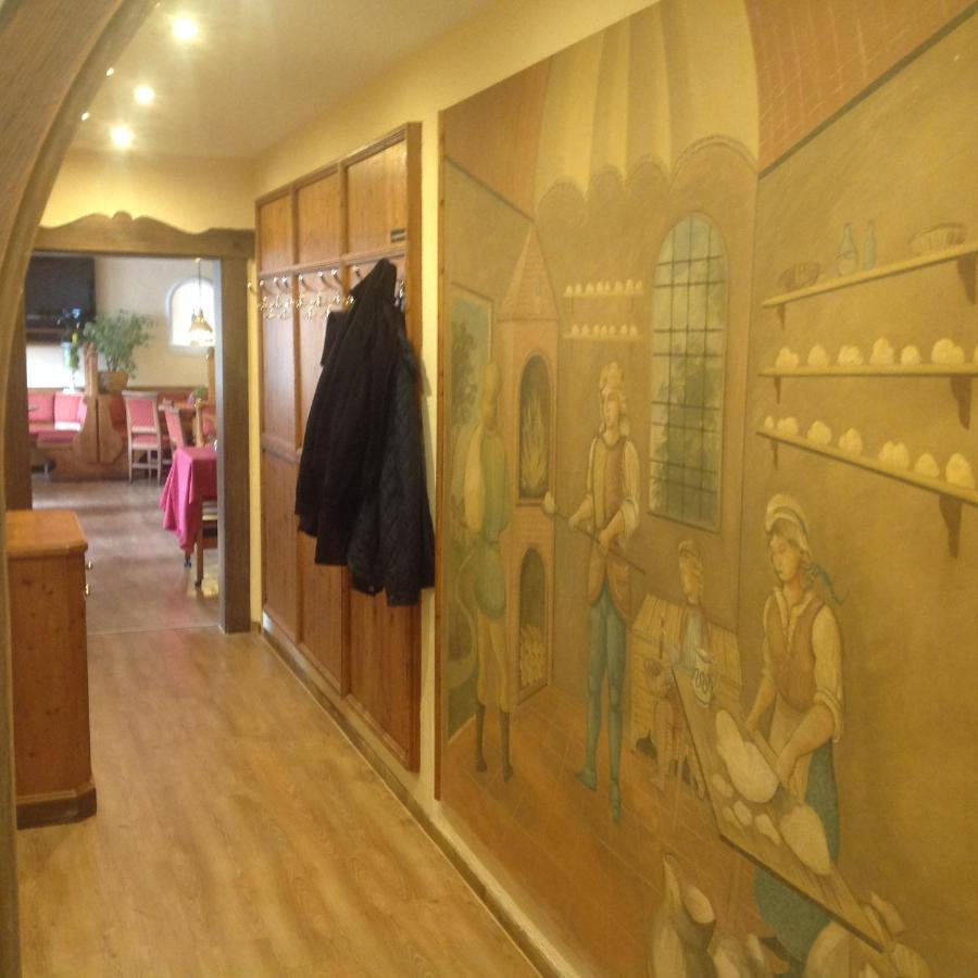 La Locanda Ristorante Pizzeria Garni Ohlstadt Zewnętrze zdjęcie