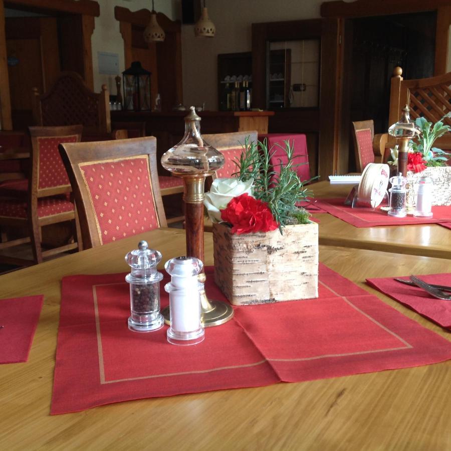 La Locanda Ristorante Pizzeria Garni Ohlstadt Zewnętrze zdjęcie